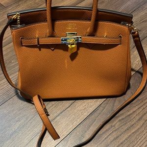 Tan crossbody purse Hermes look alike